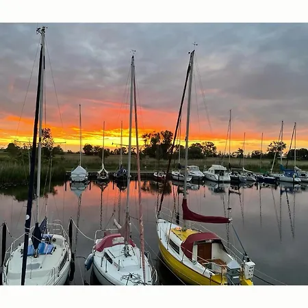 On The 200 Lagoon Vakantiehuis Ueckermünde