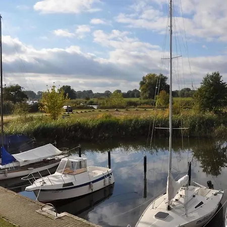 Vakantiehuis On The 200 Lagoon